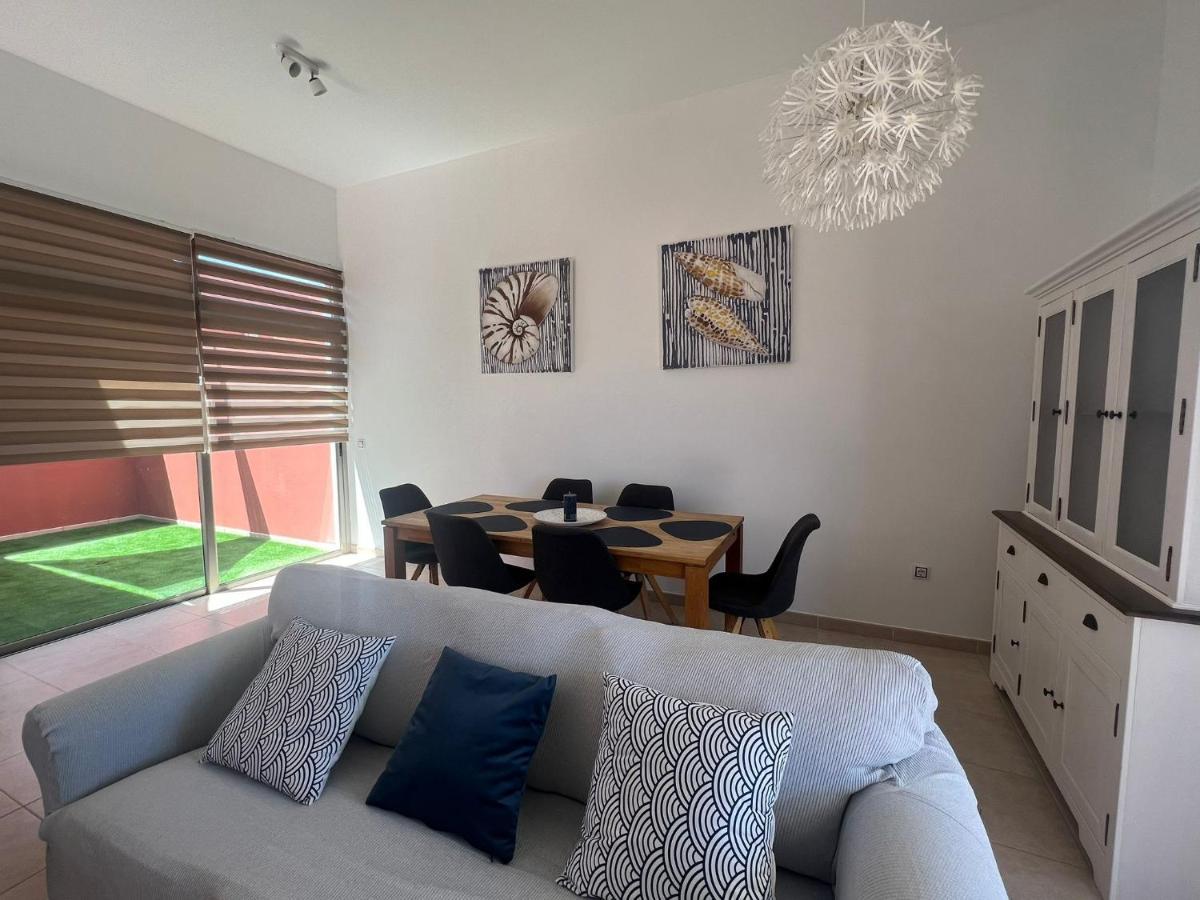 Ajana Villa กาเลตาเดฟุสเต ภายนอก รูปภาพ