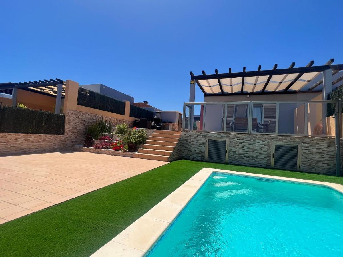 Ajana Villa กาเลตาเดฟุสเต ภายนอก รูปภาพ